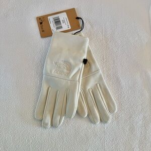 The North Face Skims Gloves Bone White Cream Medium Limited Edition Sold Out